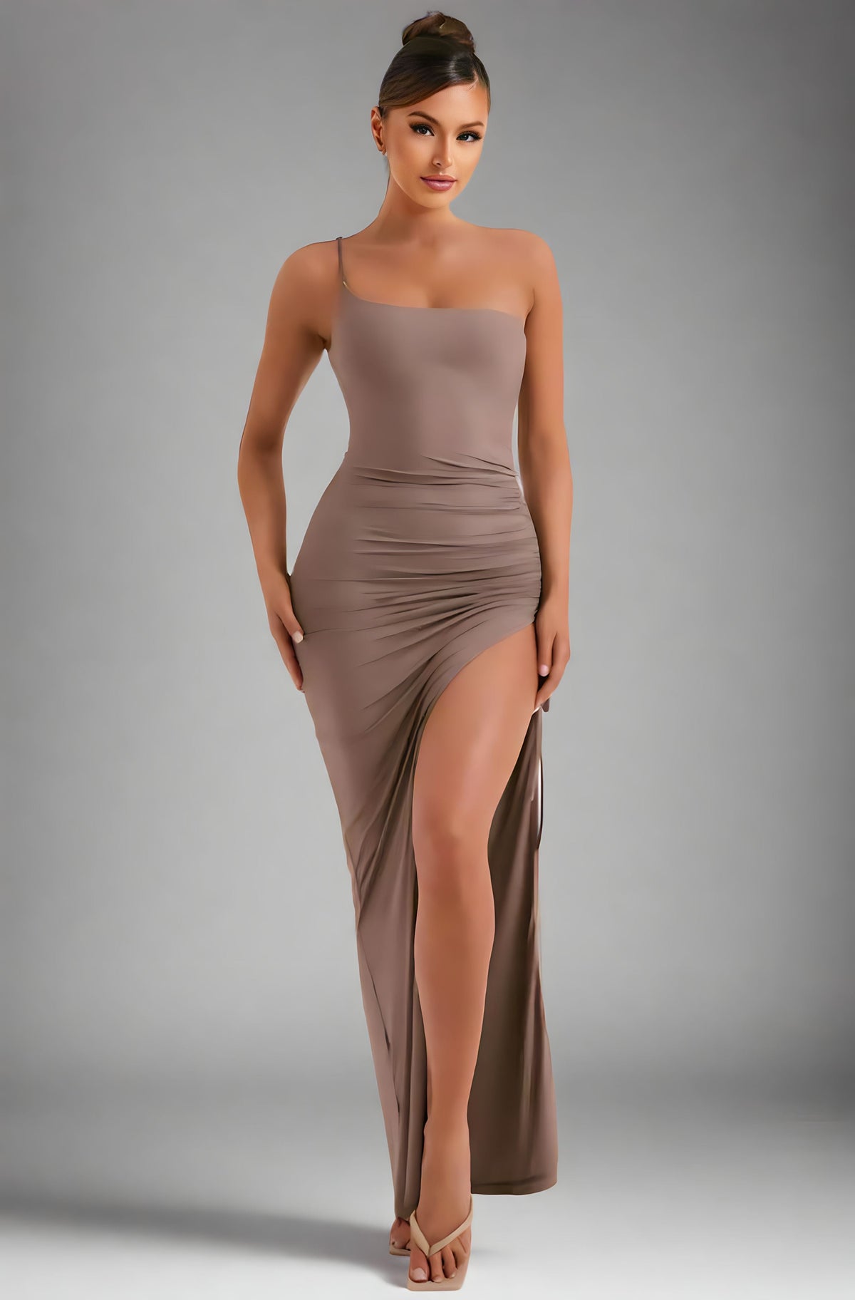 Vestido Longo Ombro Único com Fenda - Lunara