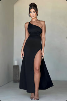 Vestido Longo Ombro Único com Fenda - Lunara